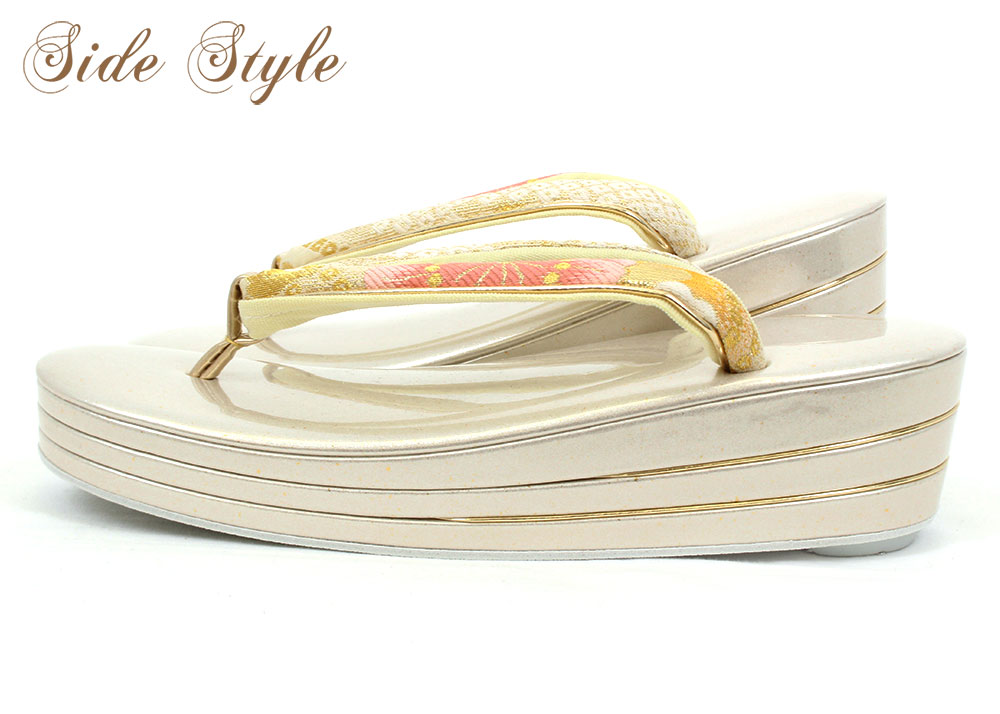 世美庵　礼装用草履バッグ