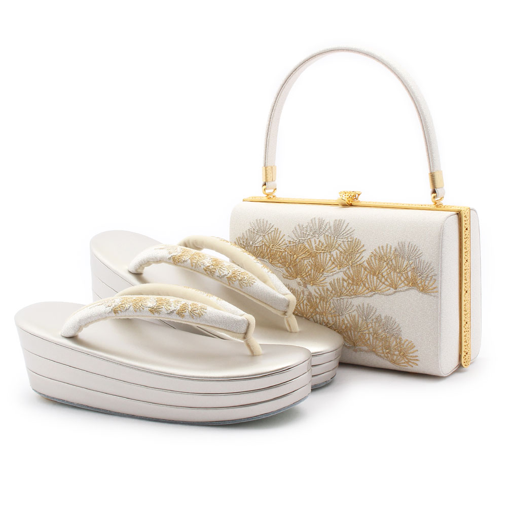 高級刺繍草履バッグ