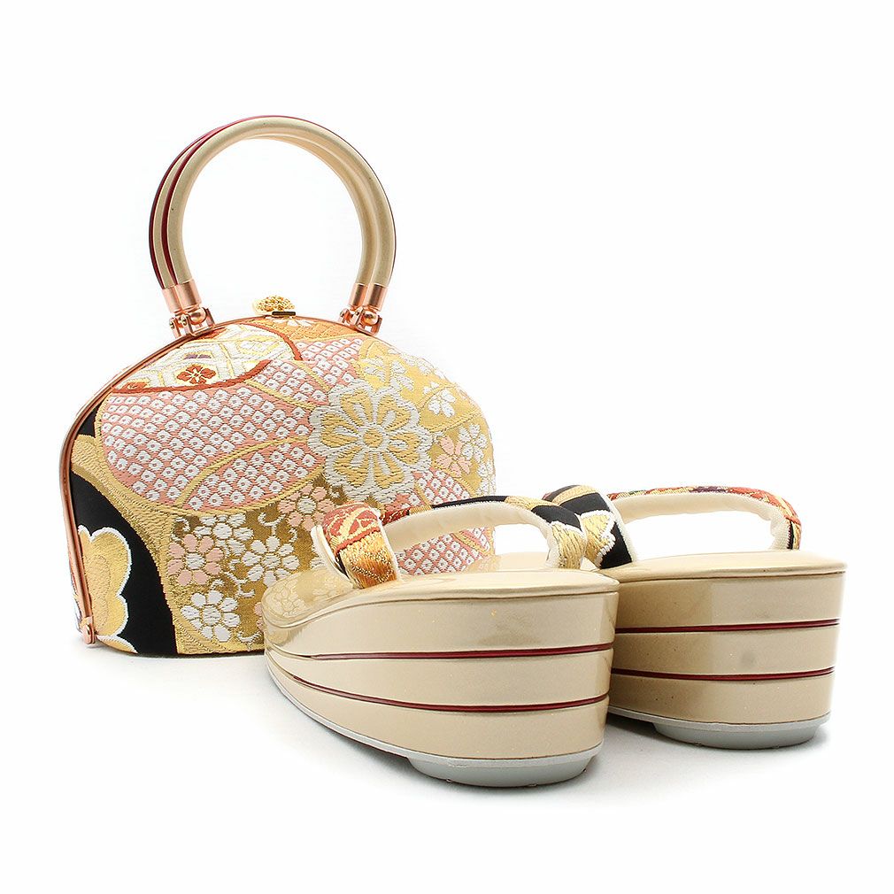 ☆めめ☆　新品未使用　世美庵　成人式　和装用バッグと草履セット　Ｌサイズ 草履バックセット 成人式 振袖 草履 バッグ 草履バッグセット 草履