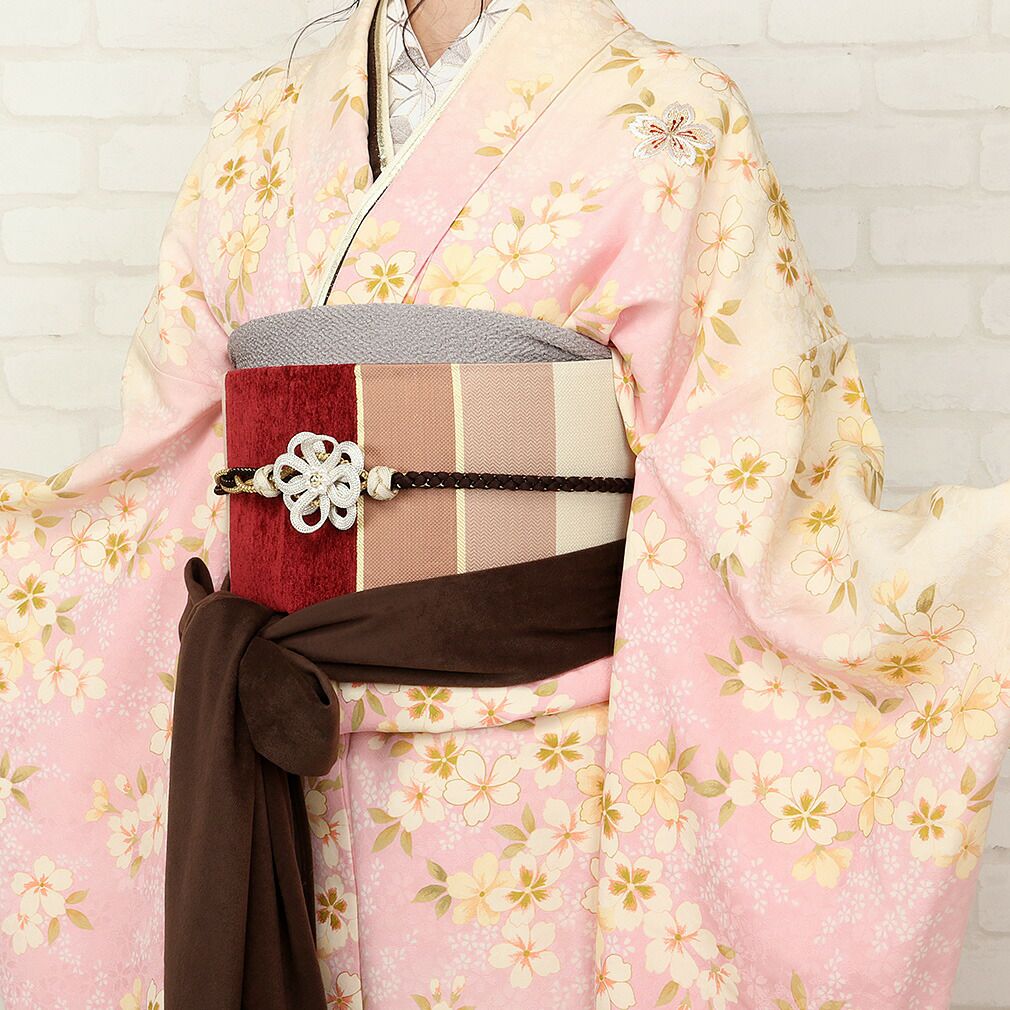 新品 成人式 振袖用 帯締め 装飾付き 正絹 組紐 パール 和装小物 着物 新品 成人式 振袖用 帯締め 装飾付き 正絹 組紐 パール 和装小物 着物