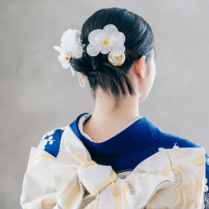 髪飾り 成人式 振袖用 成人用 胡蝶蘭 白 Arenca つまみ細工 日本製