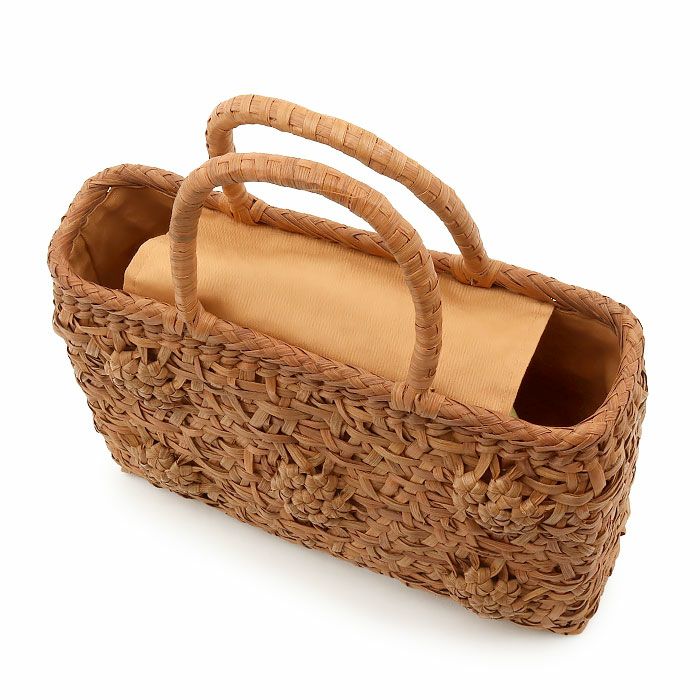 【未使用に近い】山葡萄（山ぶどう）かごバッグ　カゴバッグ　籠バッグ 楽天市場】山葡萄かごバッグ(W29xD10xH17cm)本革メッシュ編（栃木