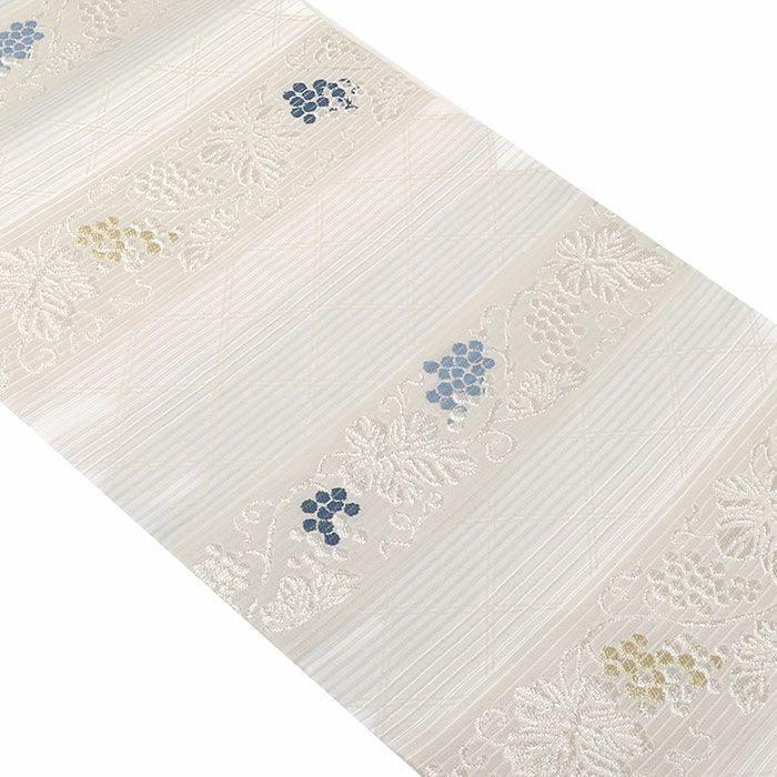 小紋紬色無地御召などのお着物にすぐ使えるお仕立て上がり九寸名古屋帯。春秋冬袷単衣の時期のお着物のお締めいただけます。