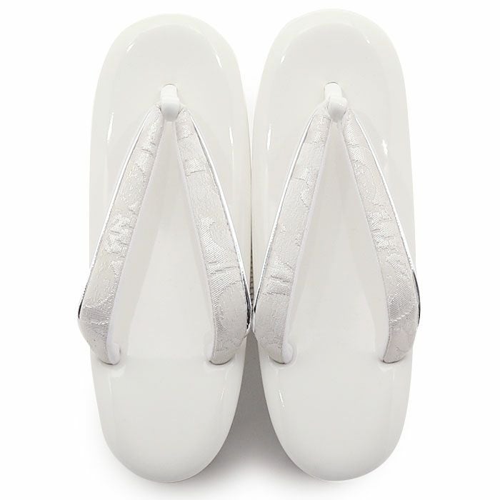 草履バッグセット留袖用訪問着用草履バッグ世美庵Mサイズホワイトシルバー白銀アラベスククラッチチェーン付き2wayベロア3枚芯日本製優花緒痛くない色留袖礼装用準礼装フォーマルセミフォーマル振袖結婚式ぞうり草履草履バックfs