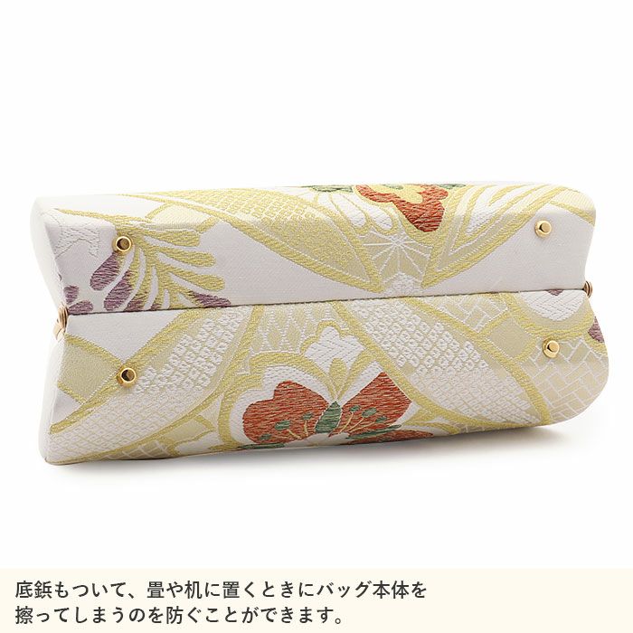 【美品】振袖用バッグ　草履　成人式　振袖　西陣織　正絹　Mサイズ 草履バックセット 成人式 振袖 世美庵 Lサイズ フリーサイズ 華紋 正絹帯地