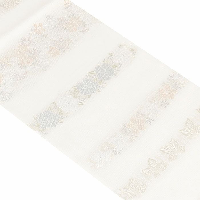 結婚式の黒留袖色留袖や訪問着に合わせたい仕立て上がり袋帯。入学式やお宮参り七五三参り等お子様の行事の礼装にも最適。フォーマルな着物を上品に装う袋帯。