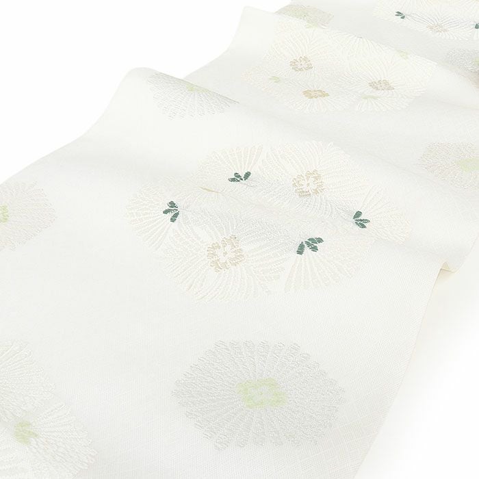 結婚式の黒留袖色留袖や訪問着に合わせたい仕立て上がり袋帯。入学式やお宮参り七五三参り等お子様の行事の礼装にも最適。フォーマルな着物を上品に装う袋帯。