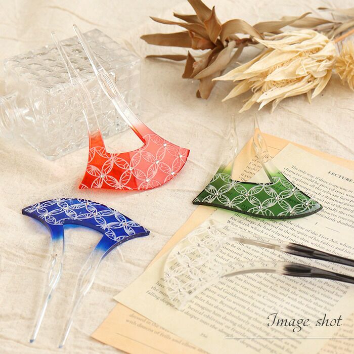 かんざし簪二本挿しバチ型クリアかんざしブルーレッドグリーンクリアラインストーン七宝夏用夏浴衣ゆかた単衣薄物夏着物日本製メール便対応可普段用カジュアル用小紋紬色無地茶道華道お稽古和装通販購入ヘアアクセサリー透明残暑