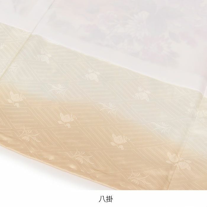 お宮参り着物女の子絹正絹掛け着産着モダン白淡橙牡丹百合万寿菊八重桜鞠鈴吉祥花吉祥紋友禅経済産業大臣指定伝統的工芸品ラメ糸刺繍金彩銀彩箔使い新品日本製販売購入きもの祝い着のしめ初着祝着一つ身服装赤ちゃんベビー