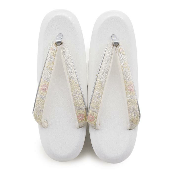 草履留袖用訪問着用レディース紗織沙織Mサイズホワイト唐花合皮3枚芯かかと高め日本製痛くない歩きやすい女性黒留袖色留袖礼装用フォーマル結婚式ぞうり草履着物草履単品草履だけ