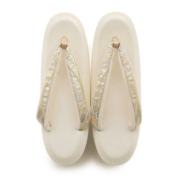 草履留袖用訪問着用レディース紗織沙織Mサイズクリームゴールド立涌花文合皮3枚芯かかと高め日本製痛くない歩きやすい女性黒留袖色留袖礼装用フォーマル結婚式ぞうり草履着物草履単品草履だけ