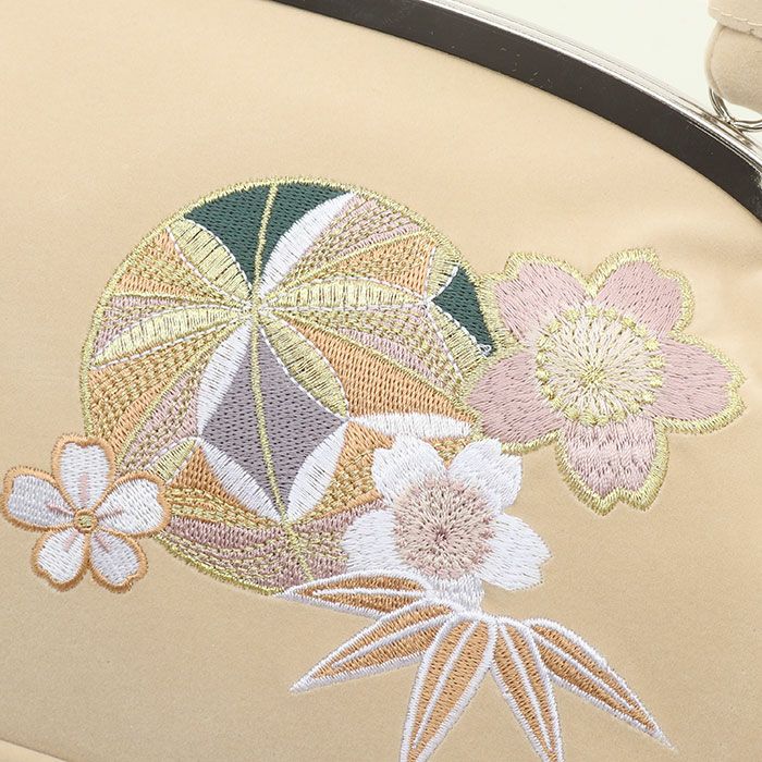 がま口バッグ 成人式 振袖用 袴用 成人用 ベージュ 鞠 毬 桜刺繍 起毛