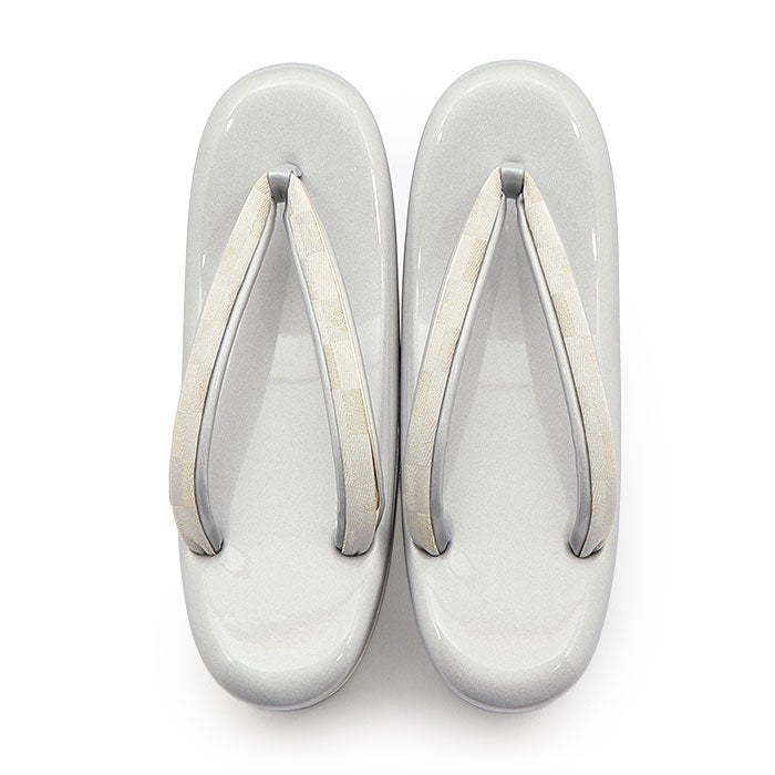 草履留袖用訪問着用レディースLサイズシルバー銀市松エナメル1の3枚芯日本製痛くない歩きやすい女性黒留袖色留袖礼装用フォーマル結婚式ぞうり草履着物草履単品草履だけ