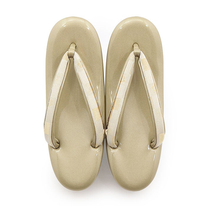 草履留袖用訪問着用レディースLサイズシルバー銀市松エナメル1の3枚芯日本製痛くない歩きやすい女性黒留袖色留袖礼装用フォーマル結婚式ぞうり草履着物草履単品草履だけ