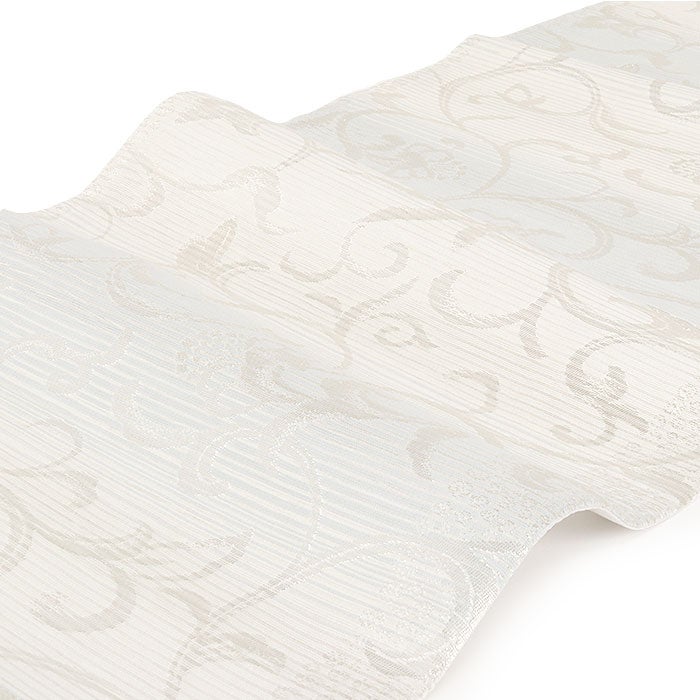 結婚式の黒留袖色留袖や訪問着に合わせたい仕立て上がり袋帯。入学式やお宮参り七五三参り等お子様の行事の礼装にも最適。フォーマルな着物を上品に装う袋帯。