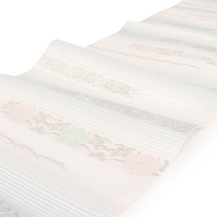 結婚式の黒留袖色留袖や訪問着に合わせたい仕立て上がり袋帯。入学式やお宮参り七五三参り等お子様の行事の礼装にも最適。フォーマルな着物を上品に装う袋帯。