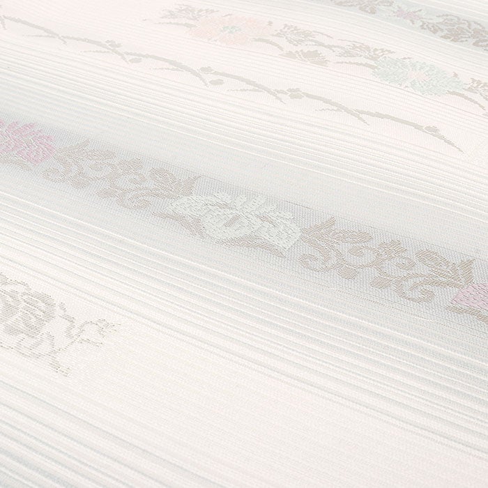 結婚式の黒留袖色留袖や訪問着に合わせたい仕立て上がり袋帯。入学式やお宮参り七五三参り等お子様の行事の礼装にも最適。フォーマルな着物を上品に装う袋帯。