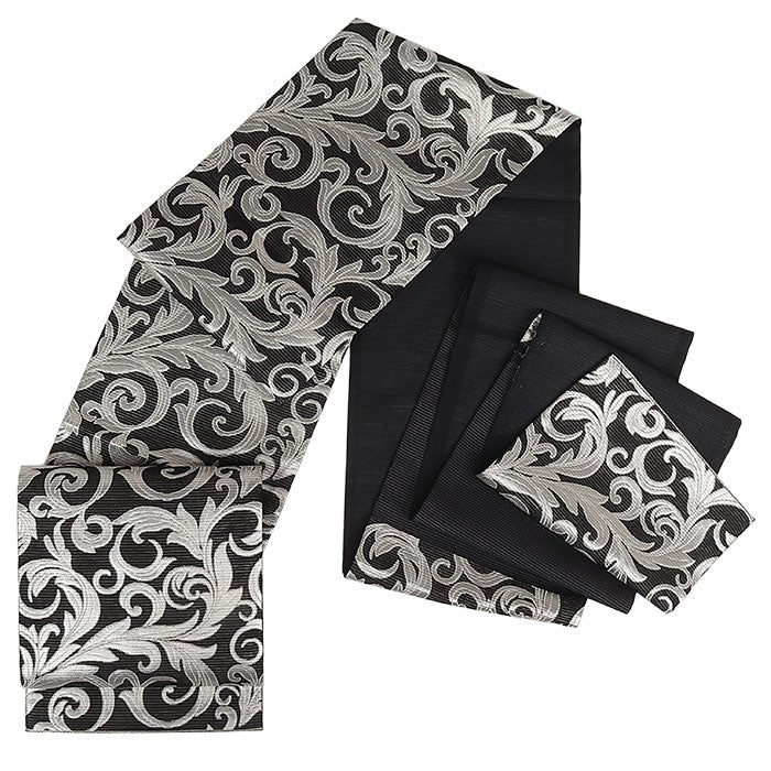 結婚式の黒留袖色留袖や訪問着に合わせたい仕立て上がり袋帯。入学式やお宮参り七五三参り等お子様の行事の礼装にも最適。フォーマルな着物を上品に装う袋帯。