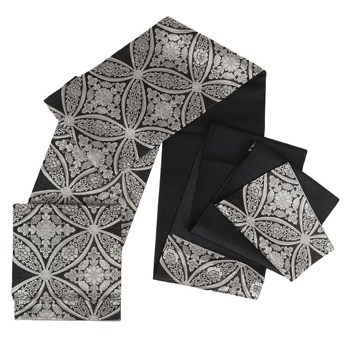 結婚式の黒留袖色留袖や訪問着に合わせたい仕立て上がり袋帯。入学式やお宮参り七五三参り等お子様の行事の礼装にも最適。フォーマルな着物を上品に装う袋帯。