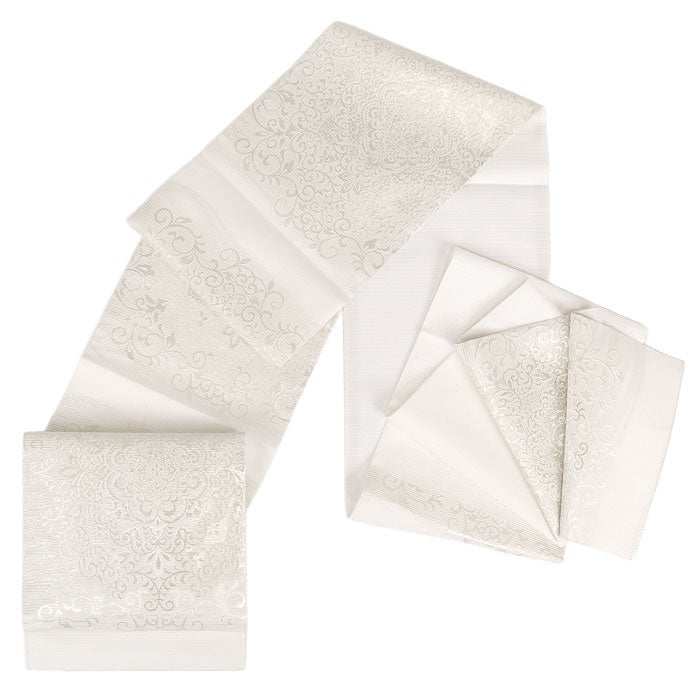 結婚式の黒留袖色留袖や訪問着に合わせたい仕立て上がり袋帯。入学式やお宮参り七五三参り等お子様の行事の礼装にも最適。フォーマルな着物を上品に装う袋帯。