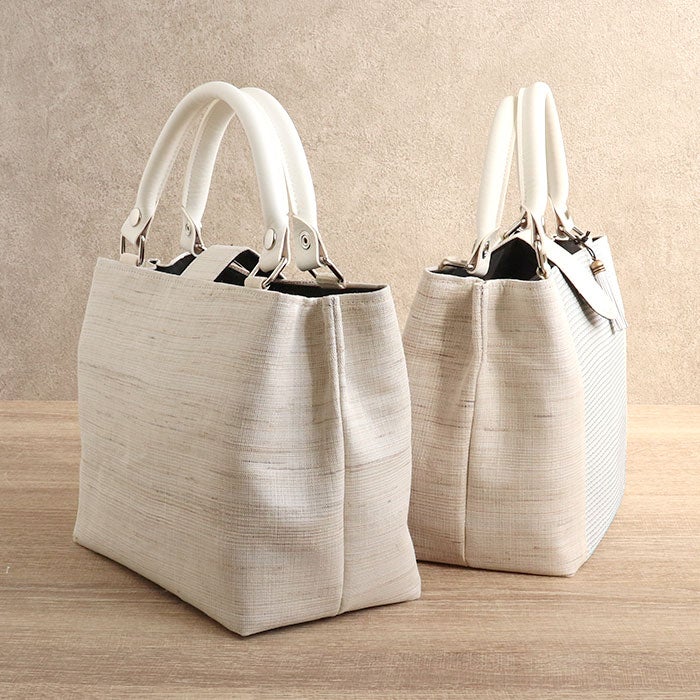 バッグお洒落バッグ夏用春夏単衣薄物夏着物彩小径麻ゴールドシルバーレッドブルーナチュラルカラー全4色日本製普段用カジュアル用軽い軽量日本製内フラップベロ付きマグネット付き手提げバッグかばん小紋紬色無地御召和装通販購入